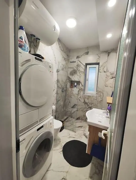 Starlight Downtown Apartment Tirana