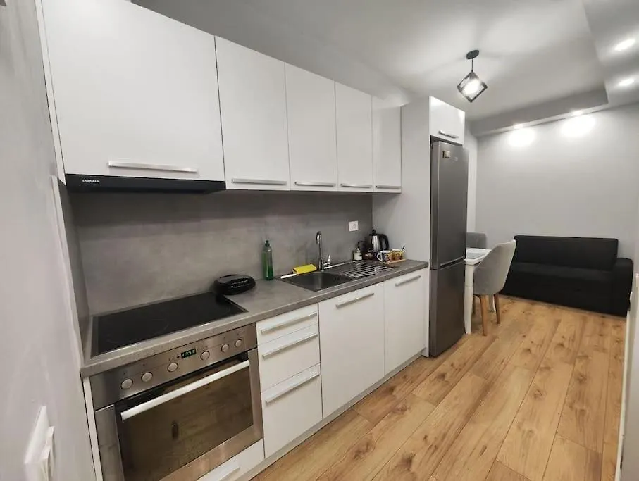 Starlight Downtown Apartment 티라나 0*,  알바니아